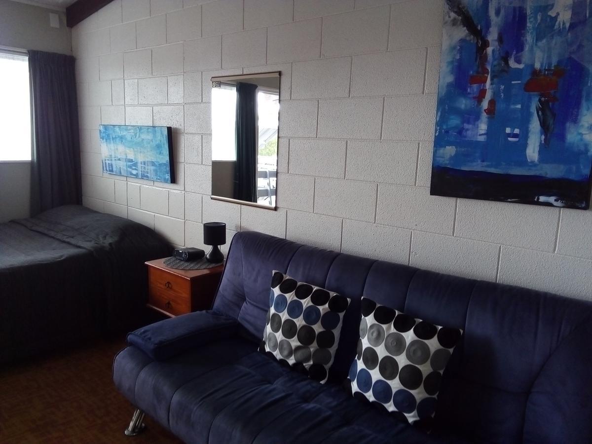 Redwood Lodge Motel Levin Extérieur photo